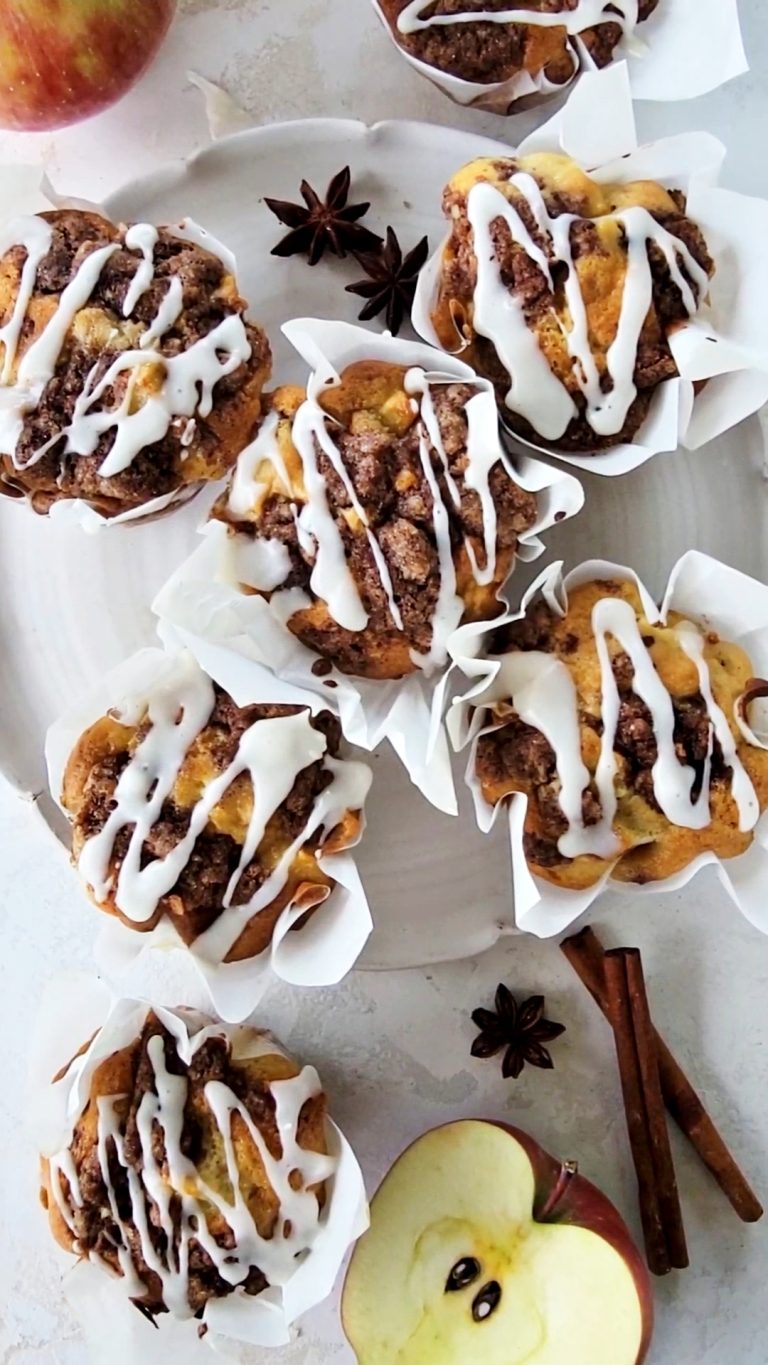 Apple Cinnamon Streusel Muffins