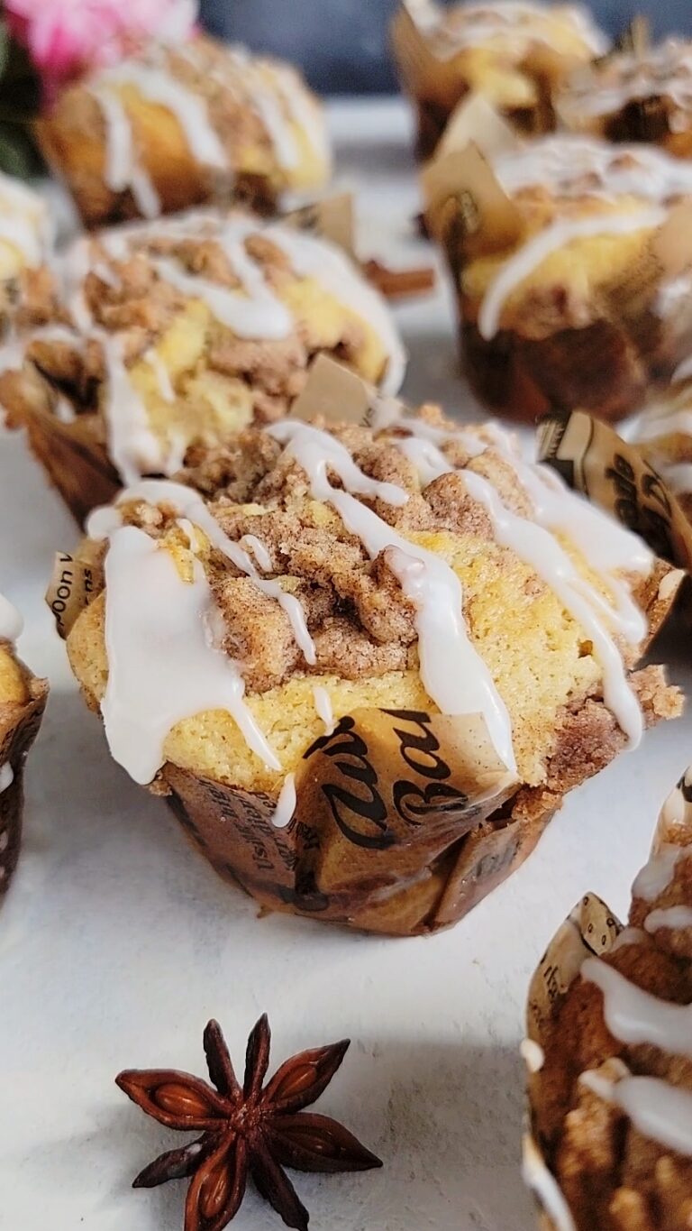 Coffee Cake Muffins with Cinnamon Sugar Swirl