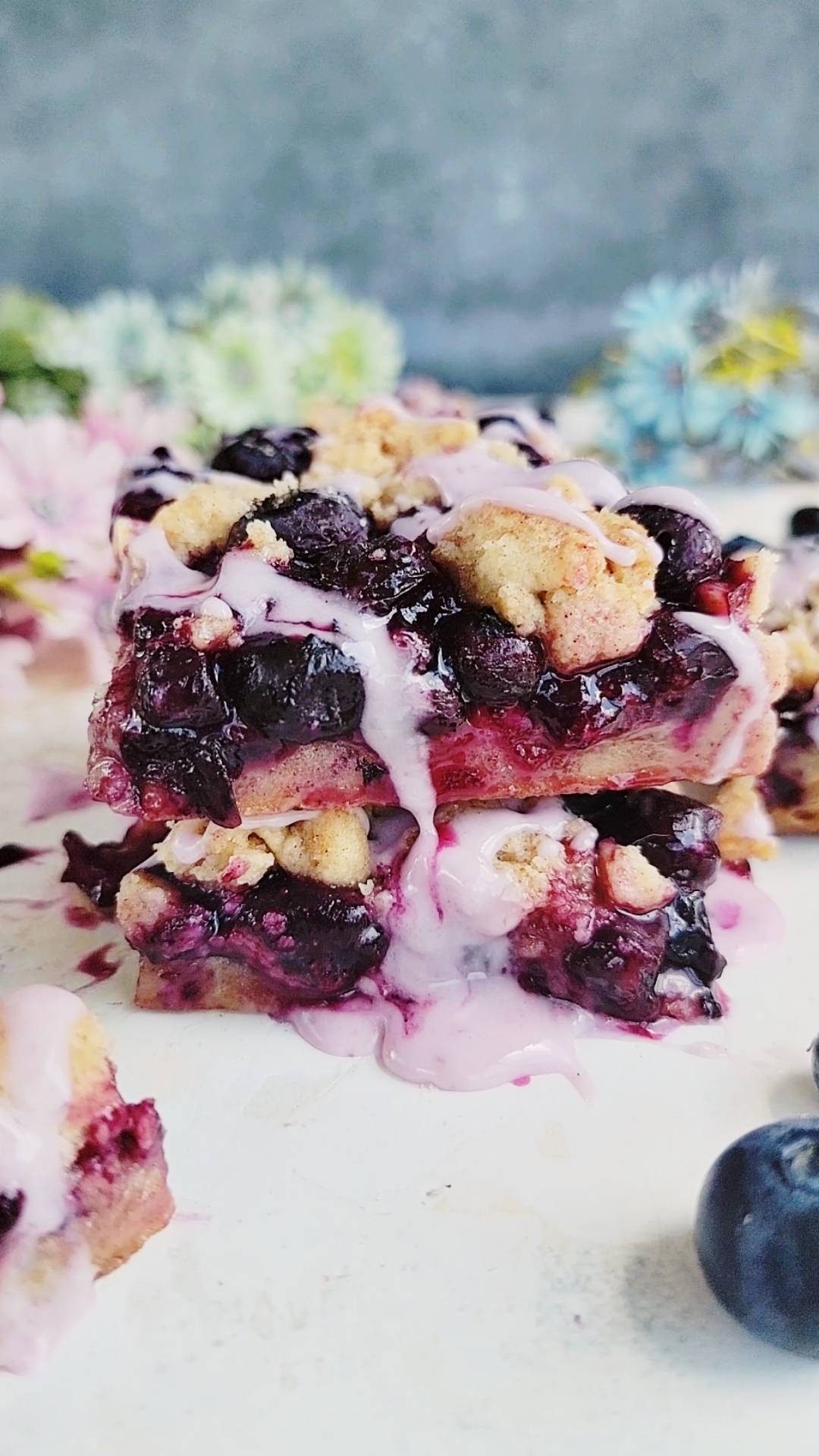 Blueberry Crumble Bars
