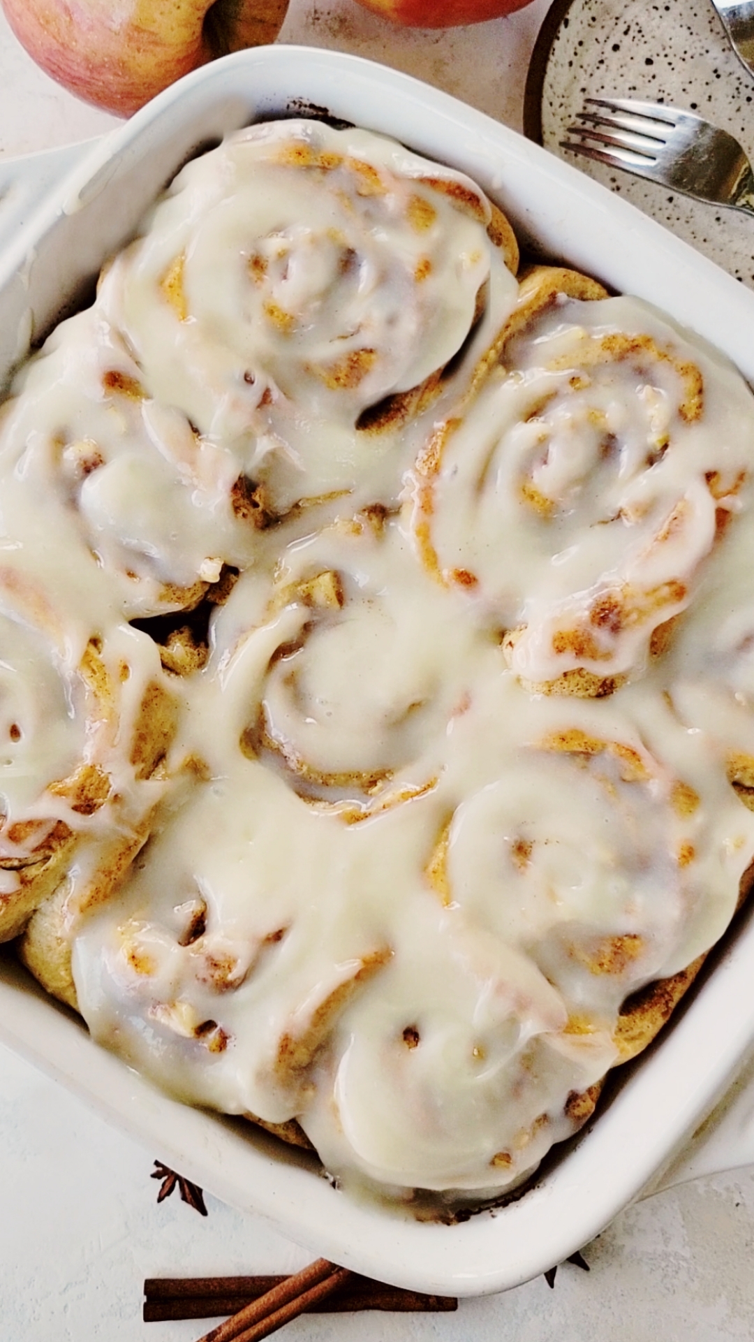 Apple Cinnamon Rolls