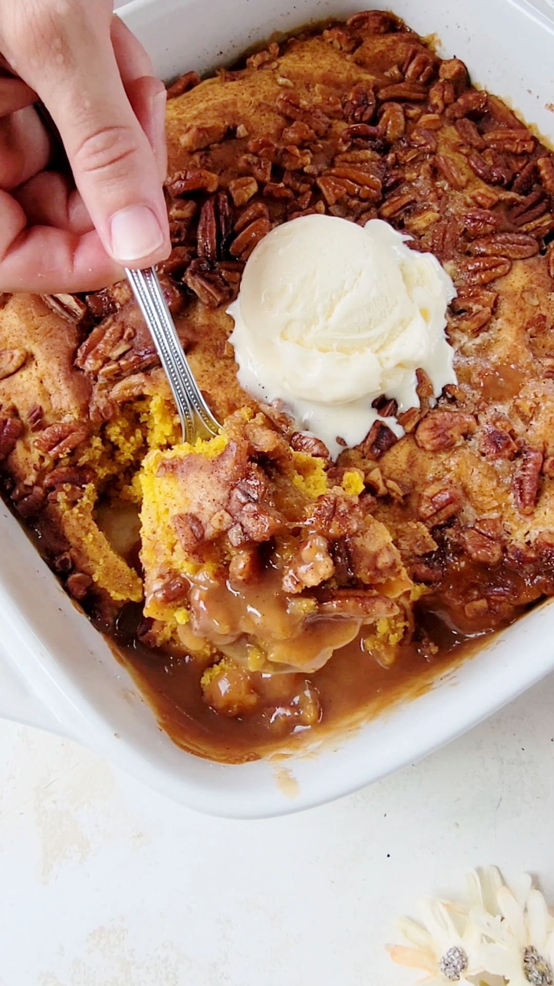Pumpkin Pecan Cobbler
