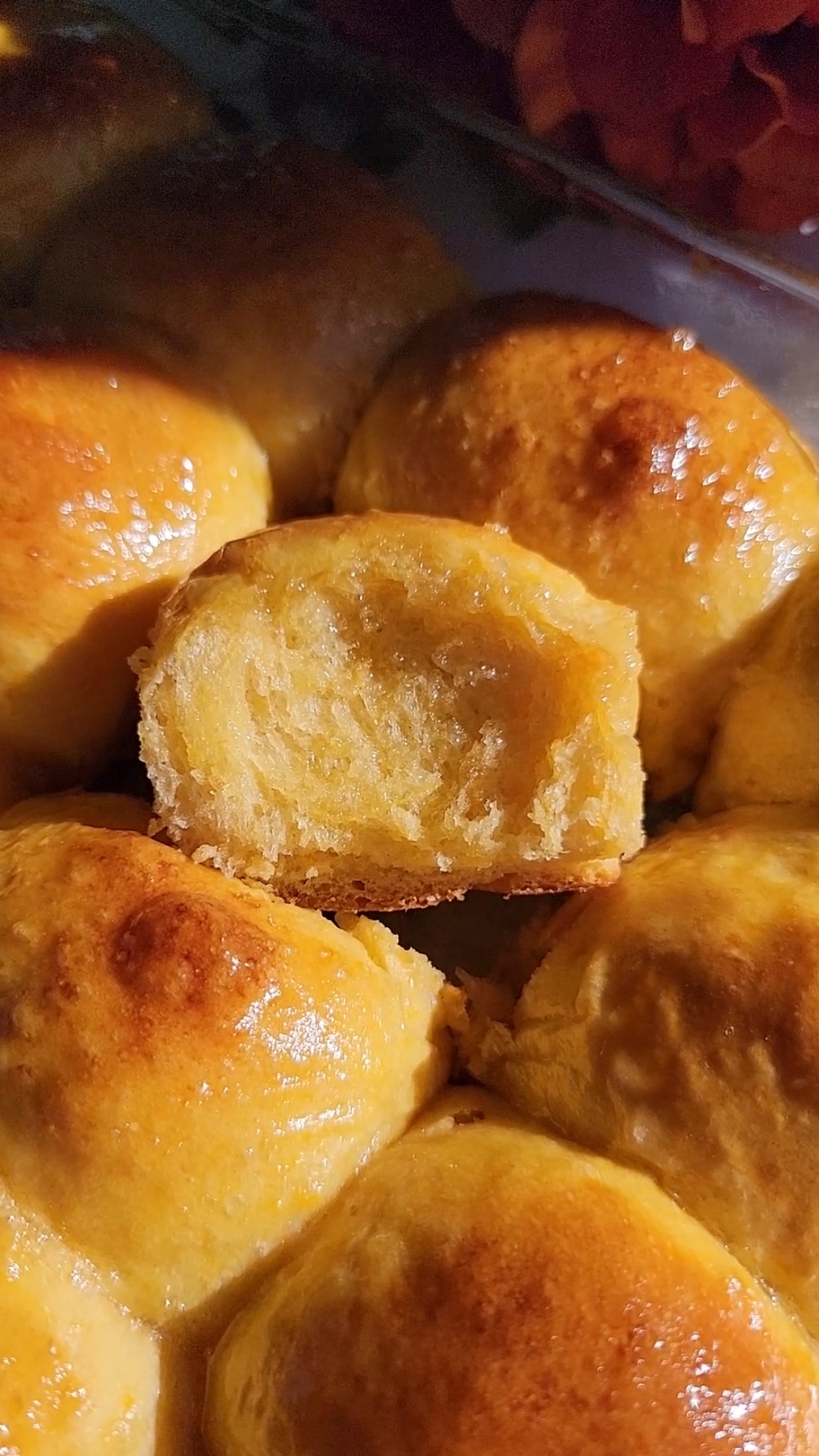 Sweet Potato Dinner Rolls