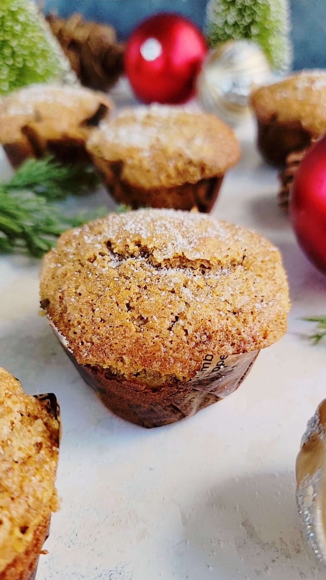 Bakery Style Gingerbread Muffins