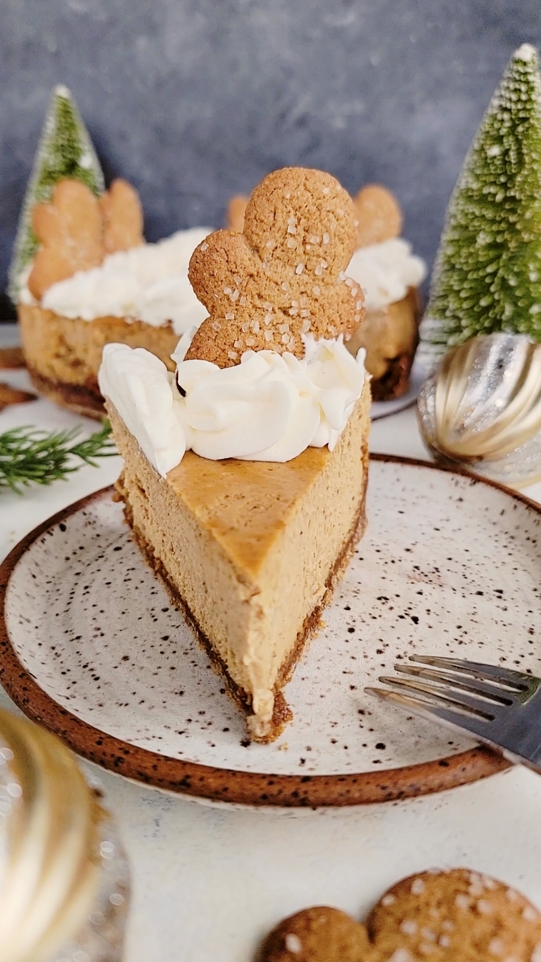 Gingerbread Cheesecake