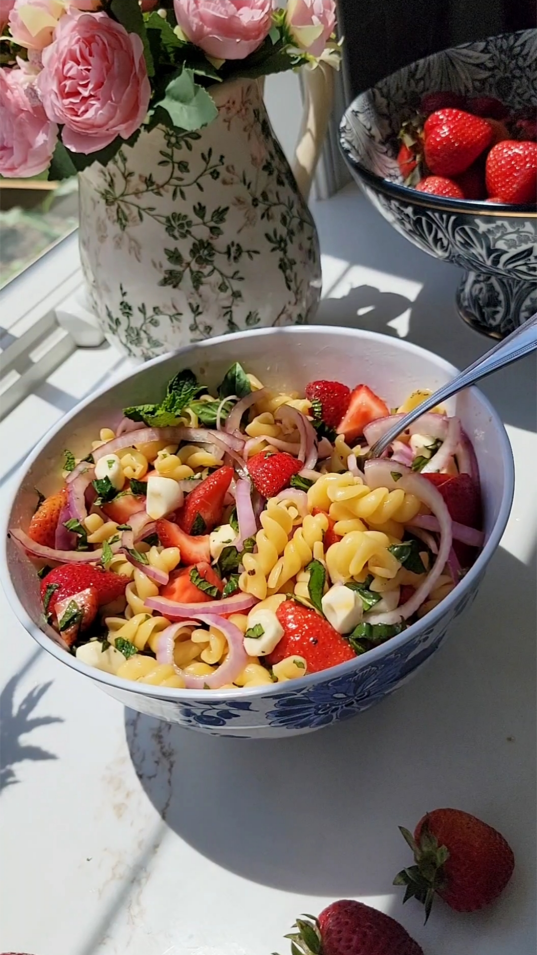 Strawberry Caprese Pasta Salad
