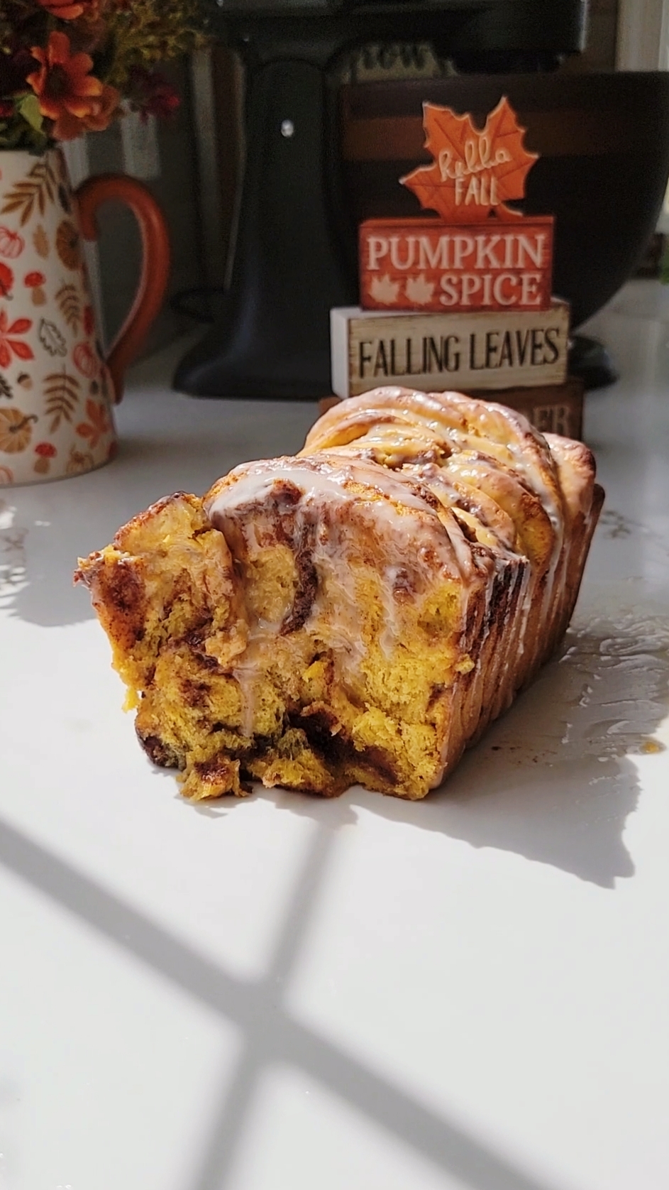 Pumpkin Pull Apart Bread