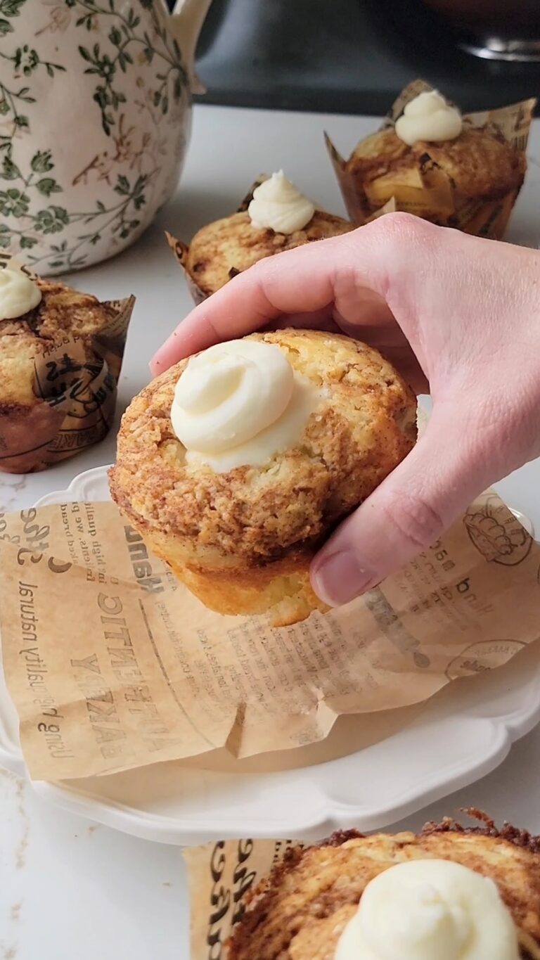 Cinnamon Roll Muffins