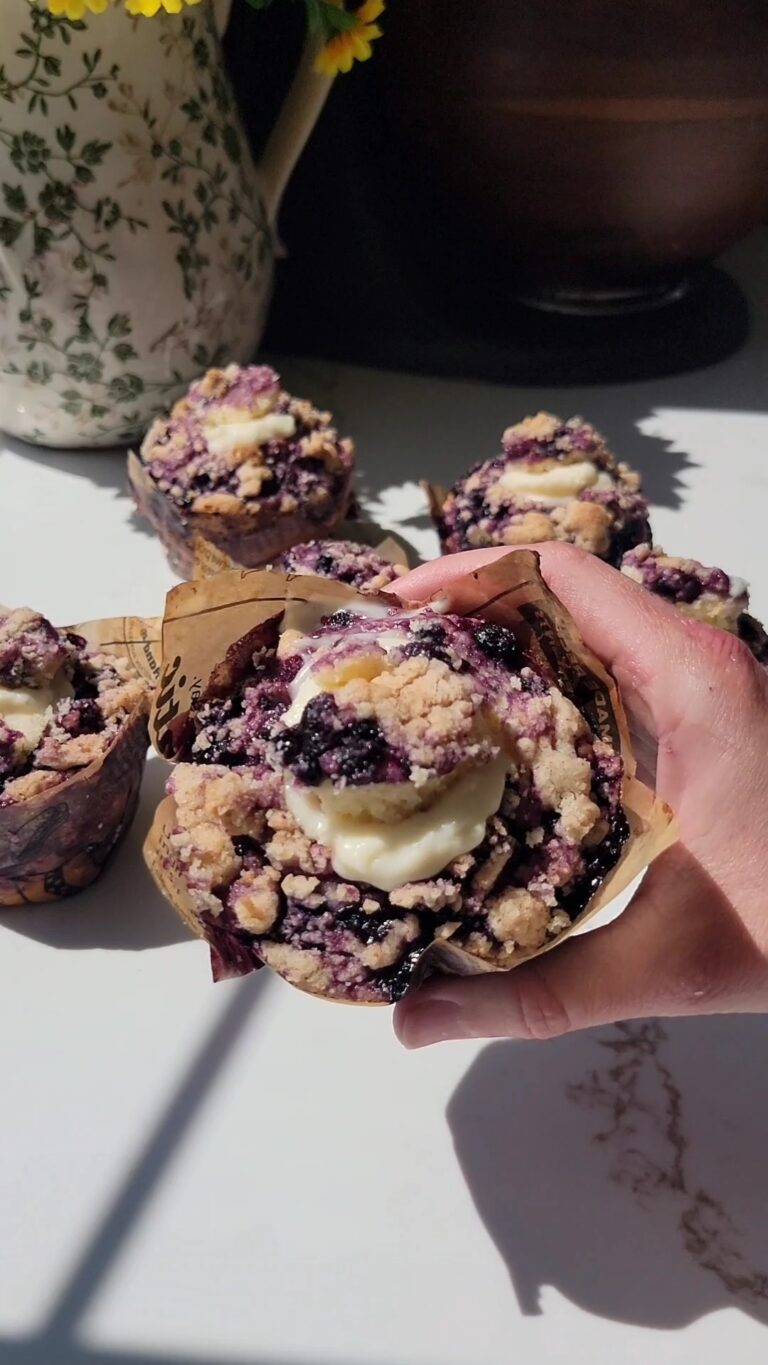 Blueberry Crumble Cream Cheese Muffins